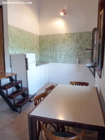 Dining Area & Kitchen